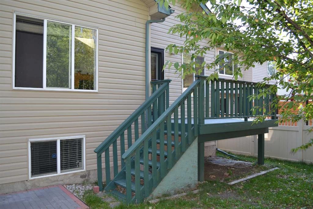 249 Evansmeade Circle Nw, Calgary, AB