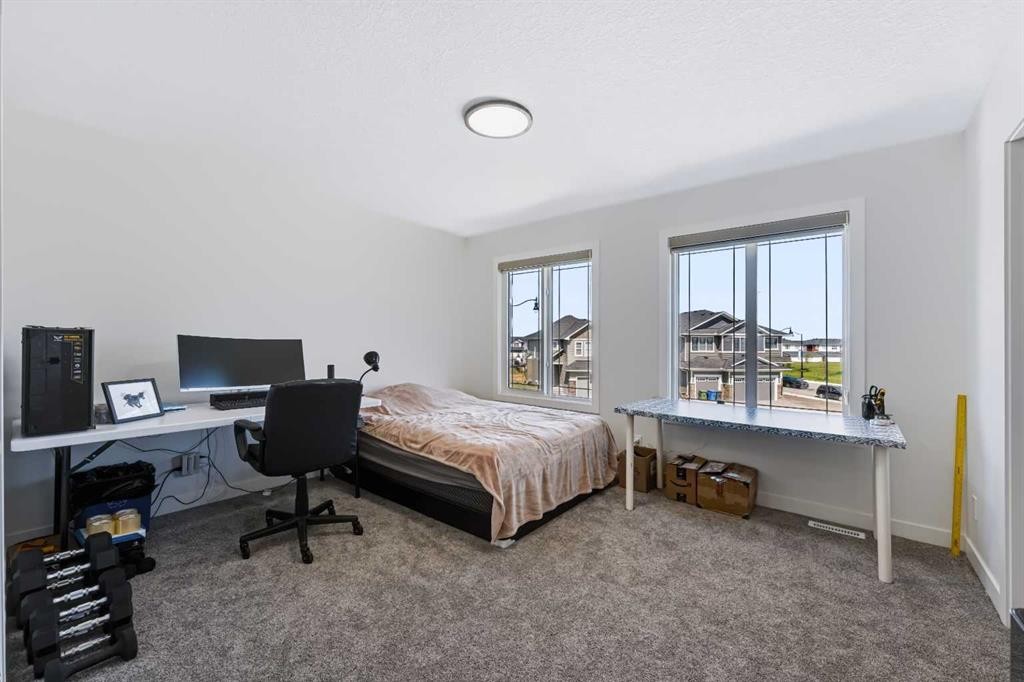 123 Dawson Dock Cove, Chestermere, AB