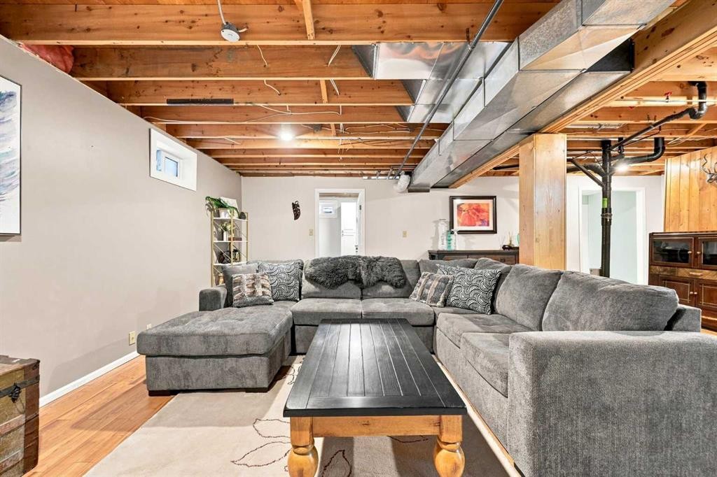 167 Bernard Way Nw, Calgary, AB