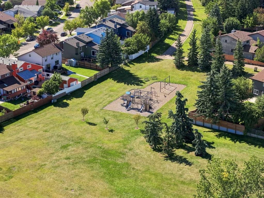 167 Bernard Way Nw, Calgary, AB