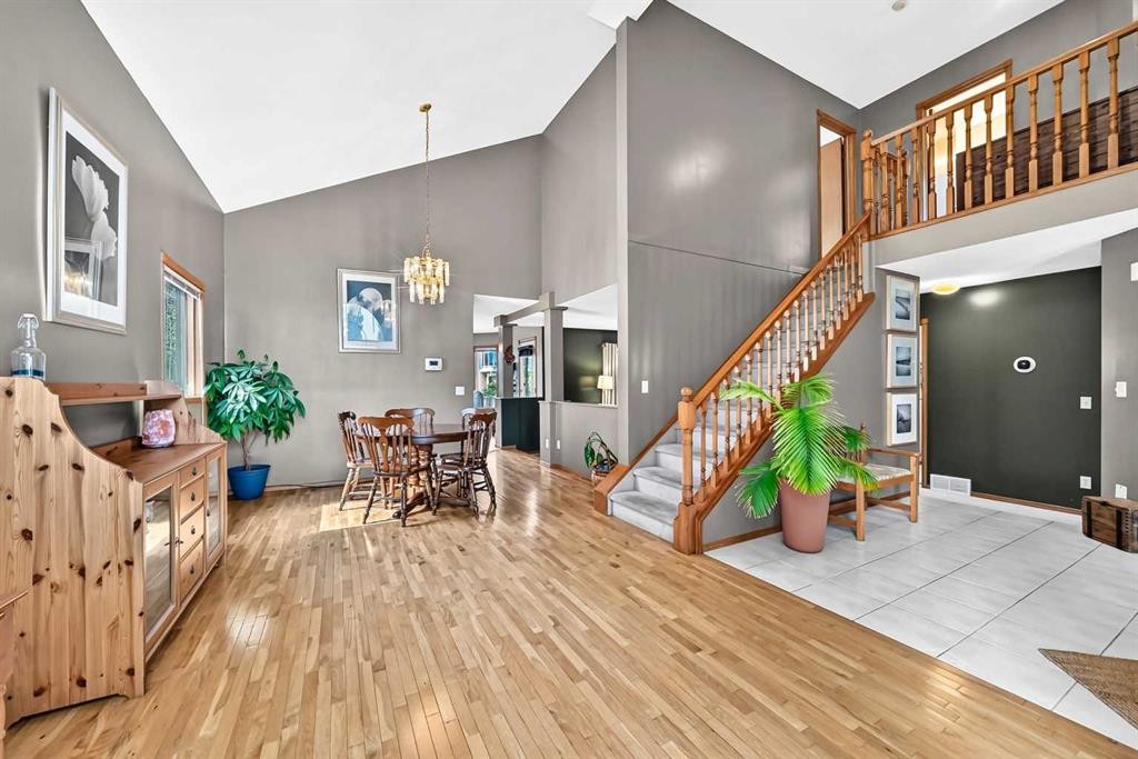 228 Arbour Ridge Way Nw, Calgary, AB - Indoor Photo Showing Other Room