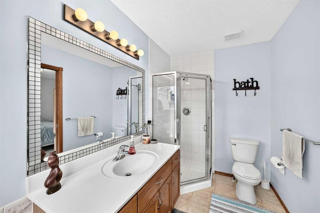 228 Arbour Ridge Way Nw, Calgary, AB - Indoor Photo Showing Bathroom