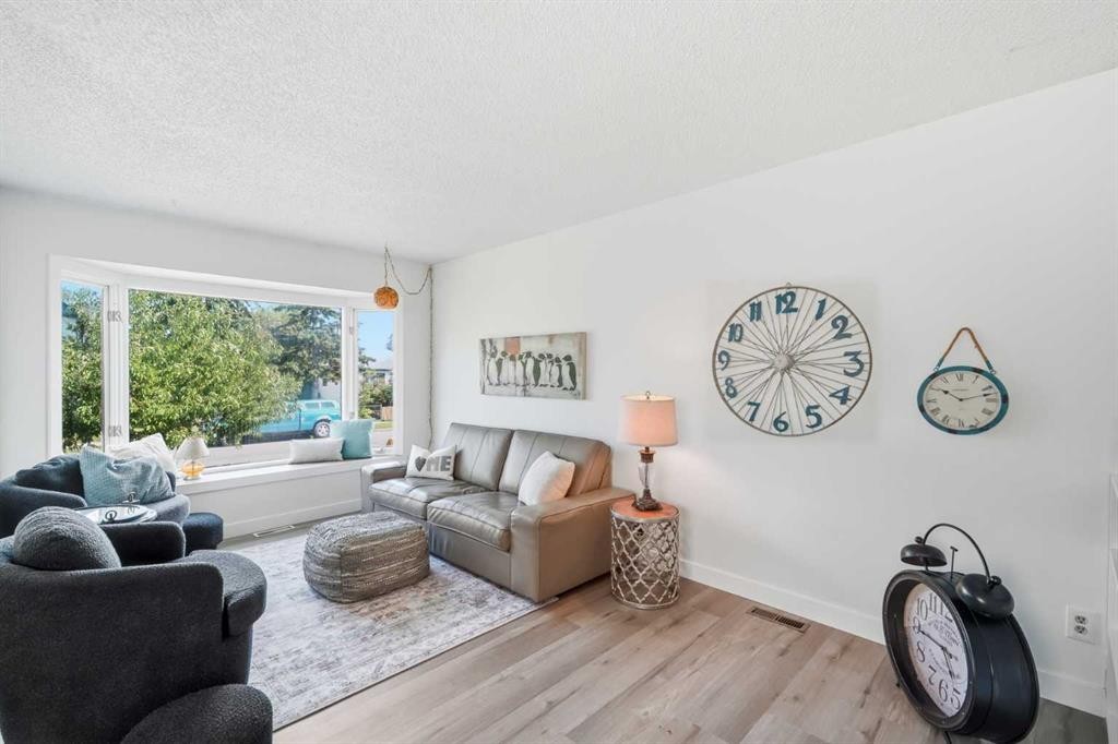 2333 16 Street Se, Calgary, AB