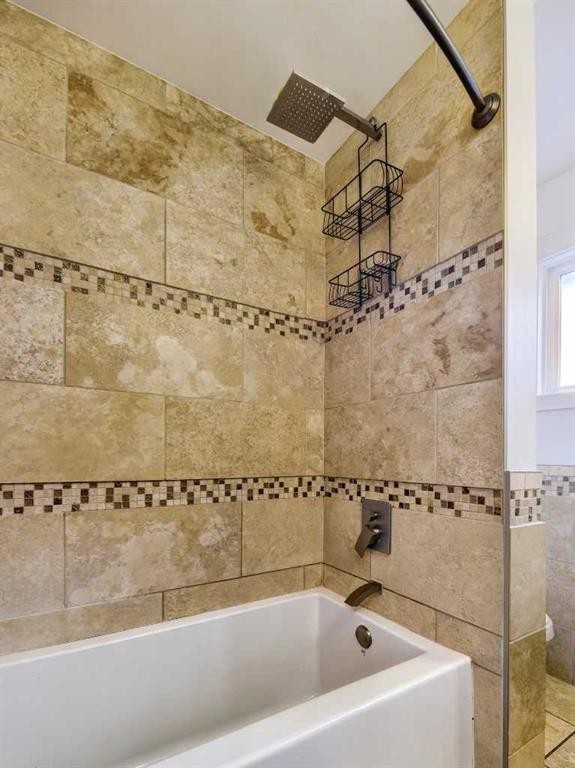 15 Hamlet Road Sw, Calgary, AB