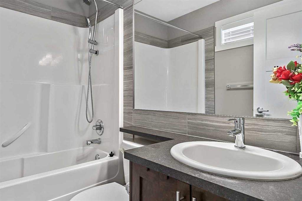 652 Skyview Ranch Grove Ne, Calgary, AB