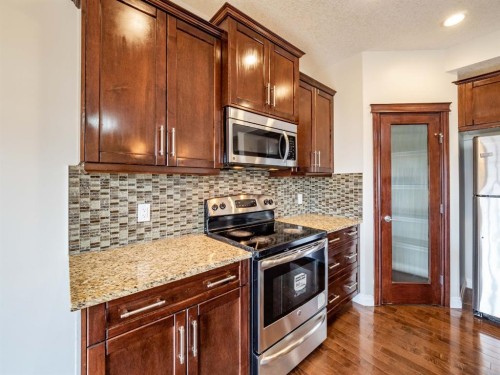 405 Saddlelake Drive Ne, Calgary, AB 