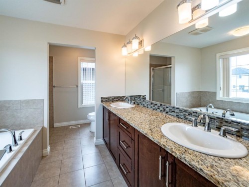 405 Saddlelake Drive Ne, Calgary, AB 
