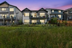 13 Sunvalley View Cochrane, AB T4C 0X8