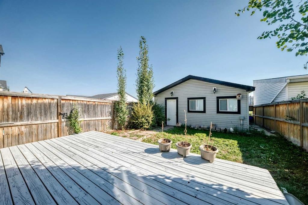 15 Prestwick Place Se, Calgary, AB