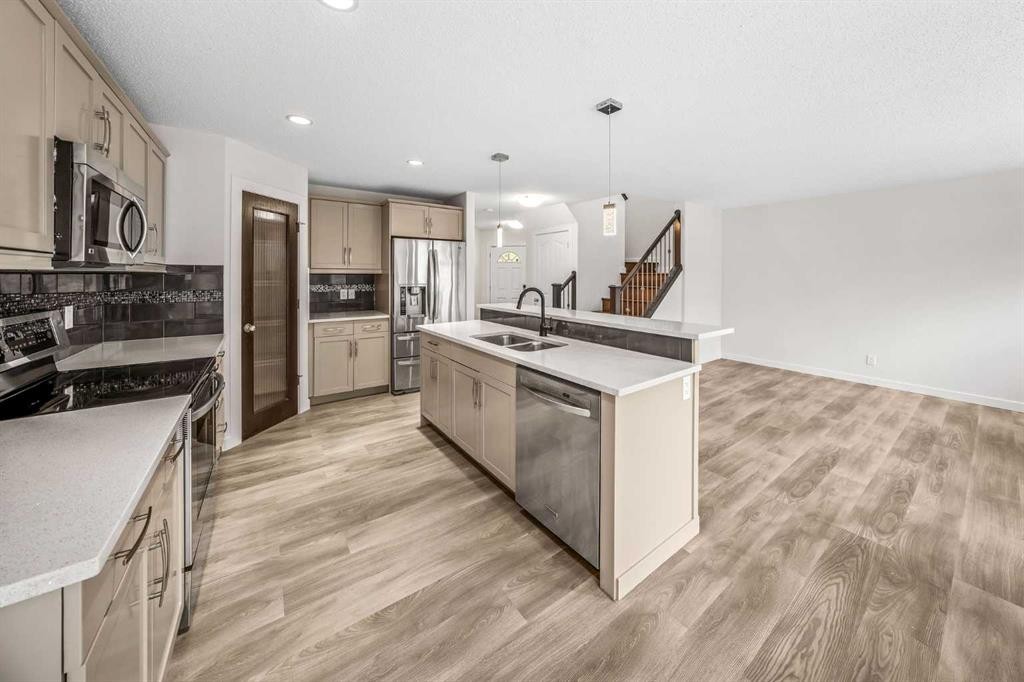 137 Sage Valley Close Nw, Calgary, AB