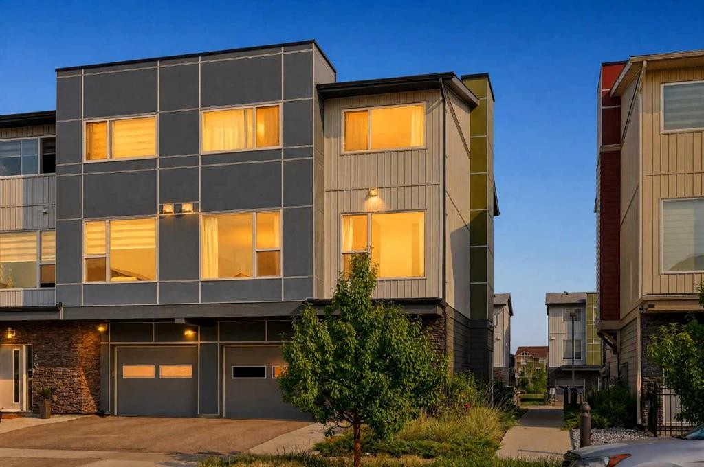 52 Saddlestone Drive Ne, Calgary, AB - Outdoor