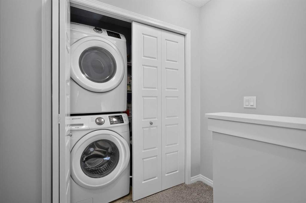 52 Saddlestone Drive Ne, Calgary, AB - Indoor Photo Showing Laundry Room