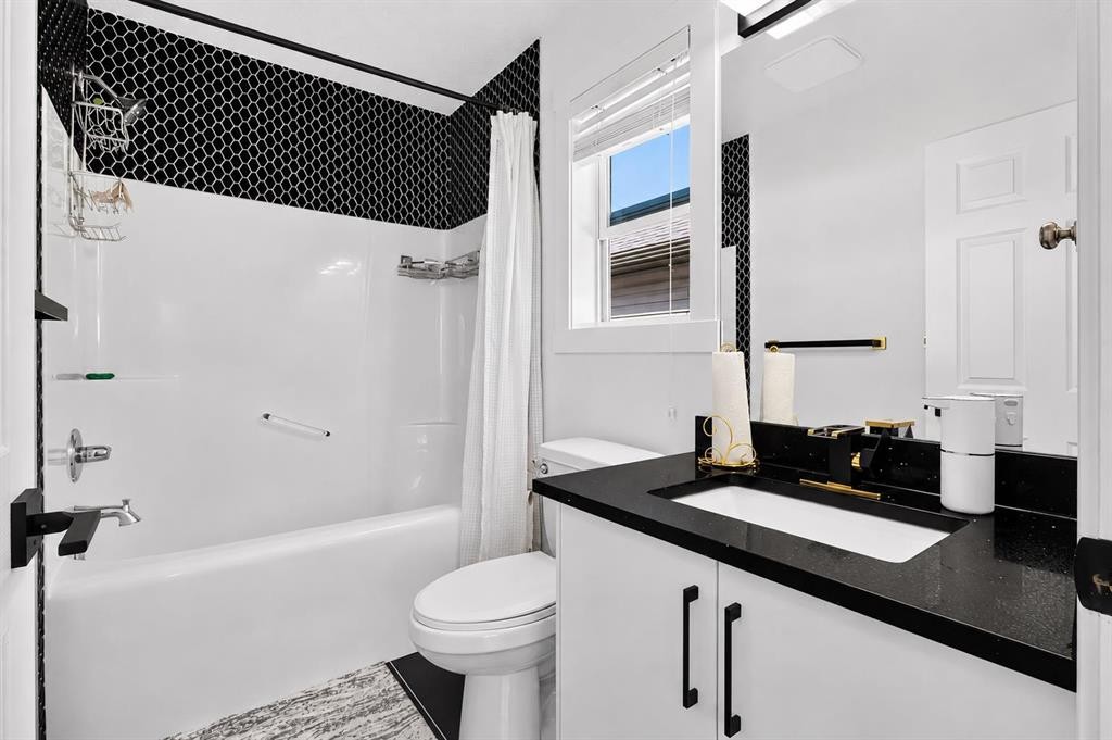 53 Martha'S Place Ne, Calgary, AB