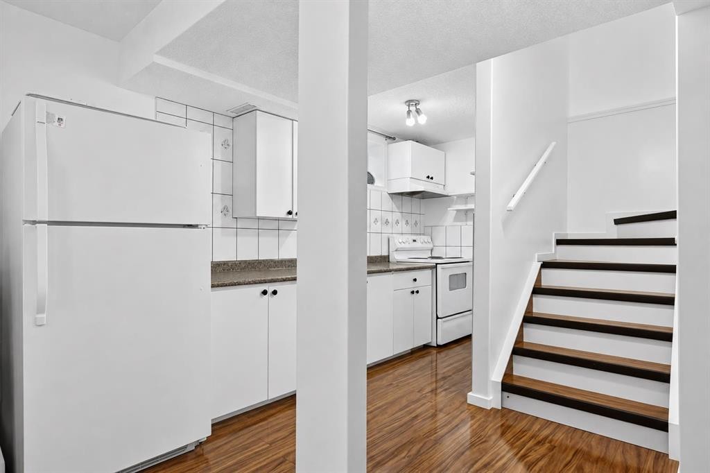 53 Martha'S Place Ne, Calgary, AB