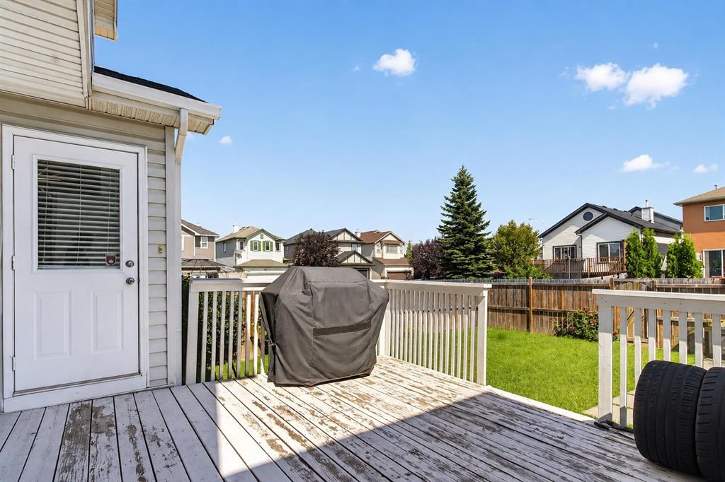 53 Martha'S Place Ne, Calgary, AB