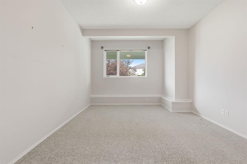 112 Shannon Road Sw, Calgary, AB