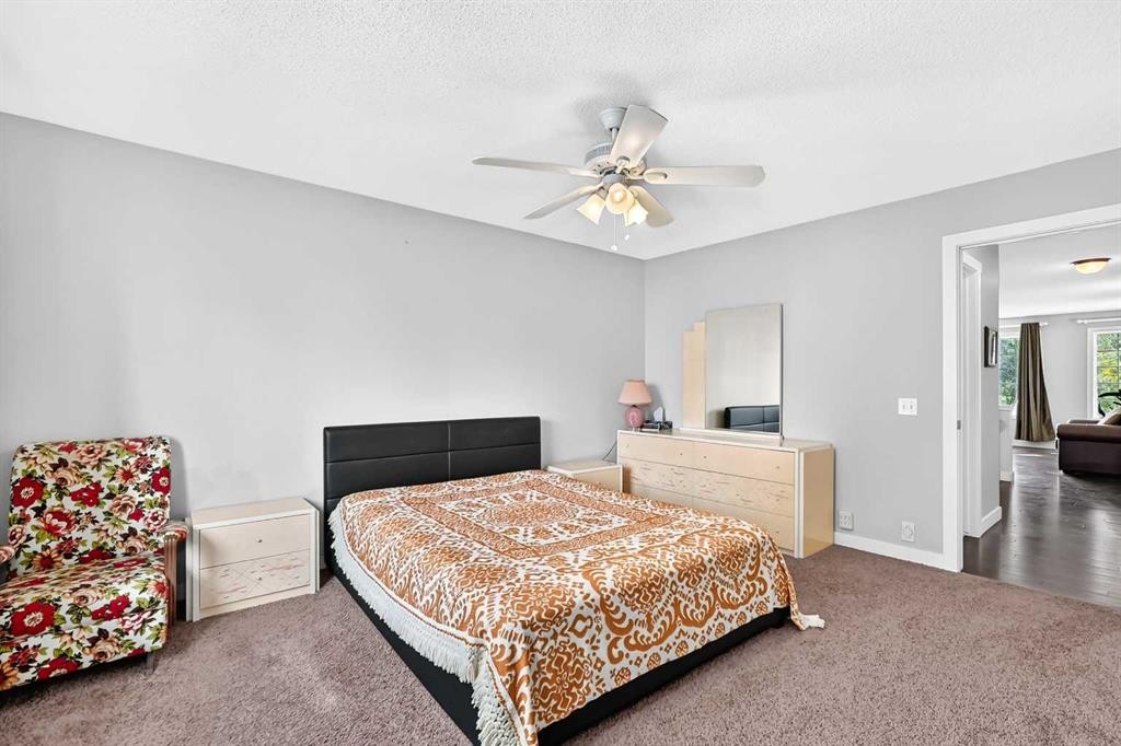 14 Douglasview Circle Se, Calgary, AB