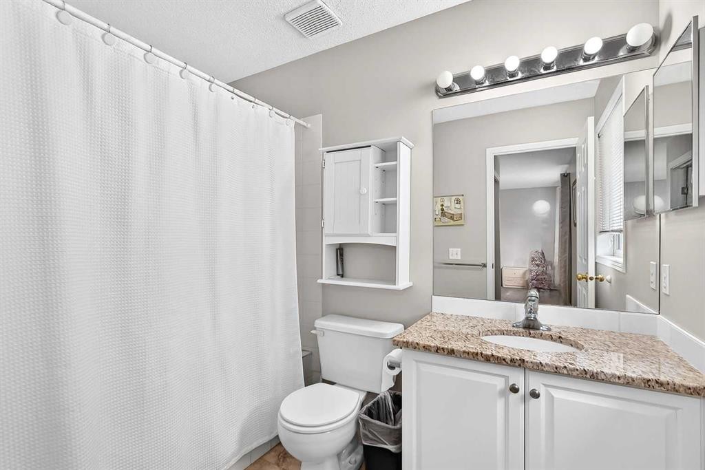 14 Douglasview Circle Se, Calgary, AB