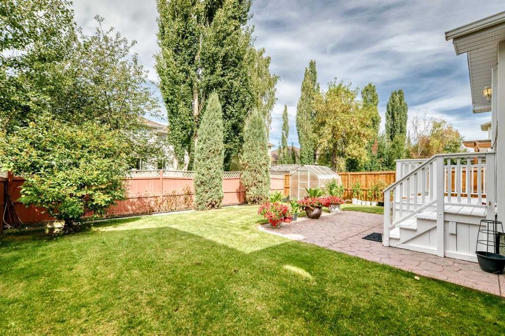 14 Douglasview Circle Se, Calgary, AB