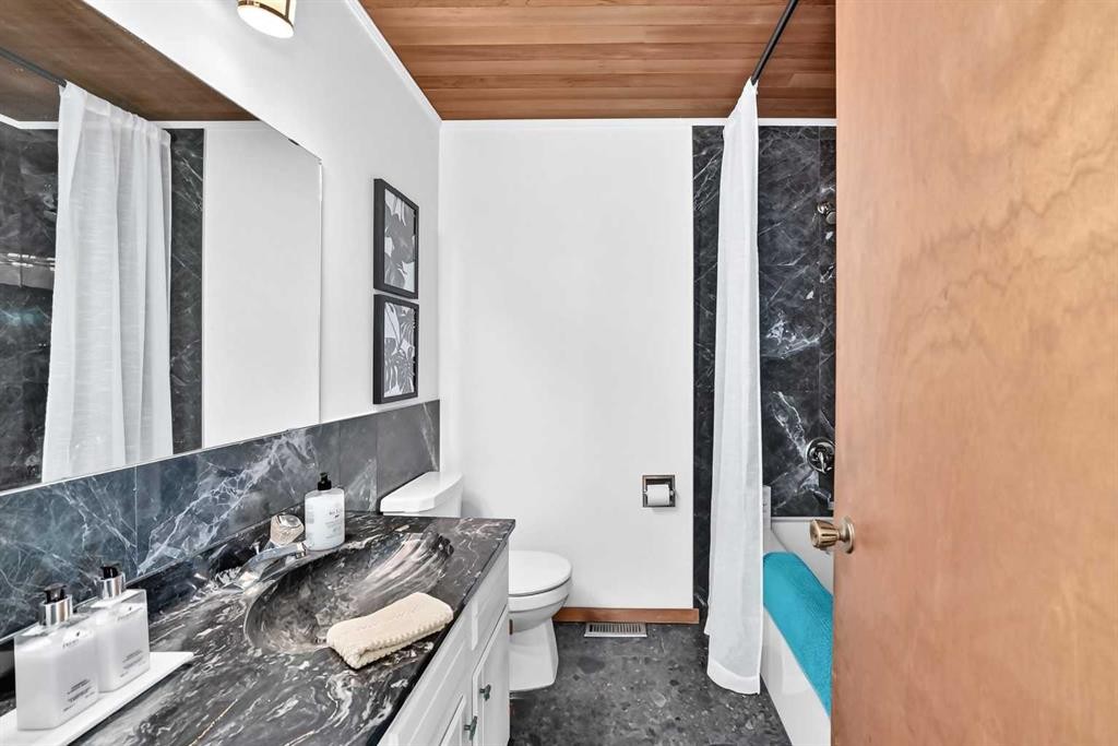 4408 Dalhart Road Nw, Calgary, AB