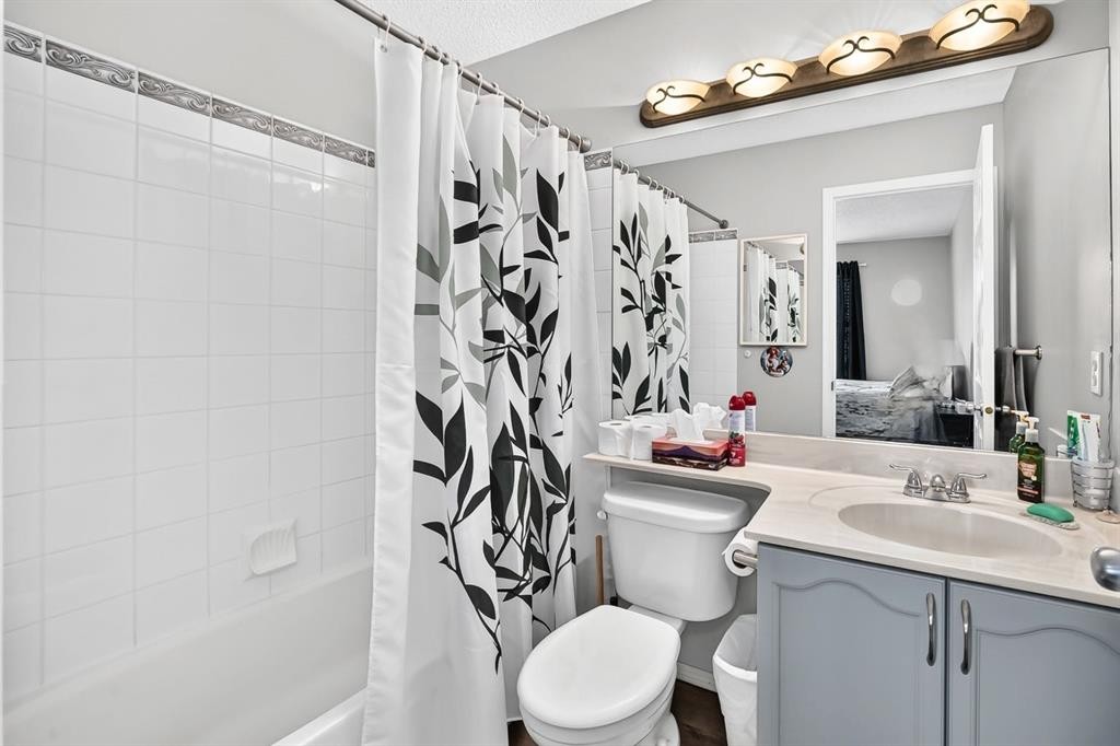 38 Country Village Landing Ne, Calgary, AB