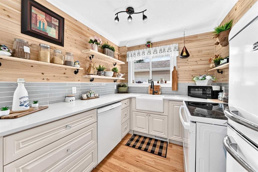 2220 22 Avenue, Delburne, AB