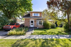 1633 Alberta Street Crossfield, AB T0M 0S0