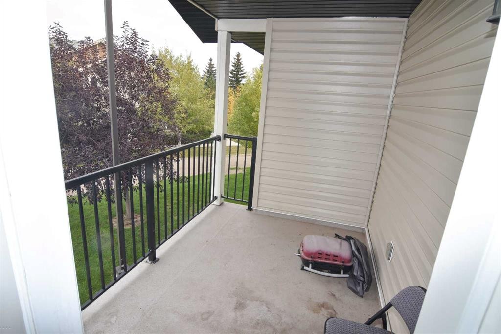601-8 Bayside Place, Strathmore, AB