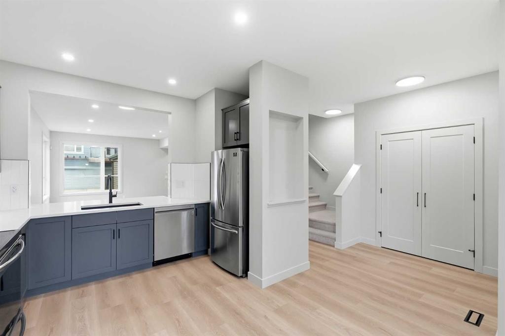 189 Chapalina Square Se, Calgary, AB