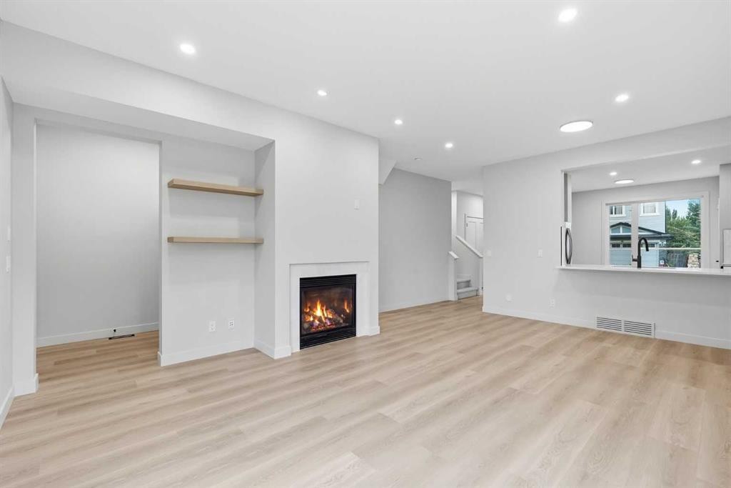 189 Chapalina Square Se, Calgary, AB