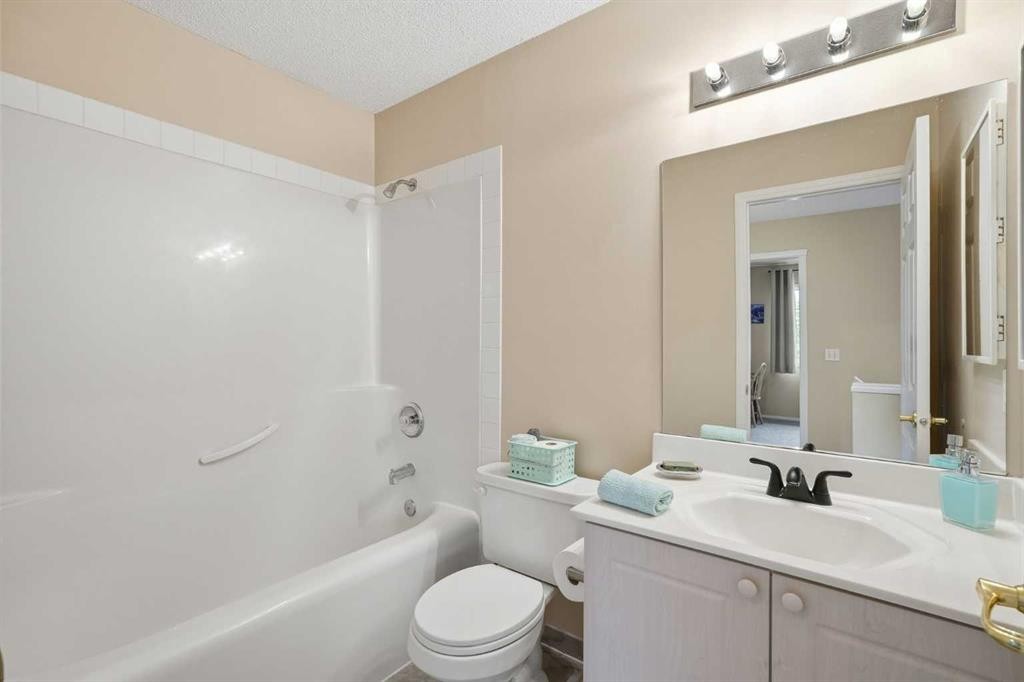 54 Cougar Ridge Bay Sw, Calgary, AB