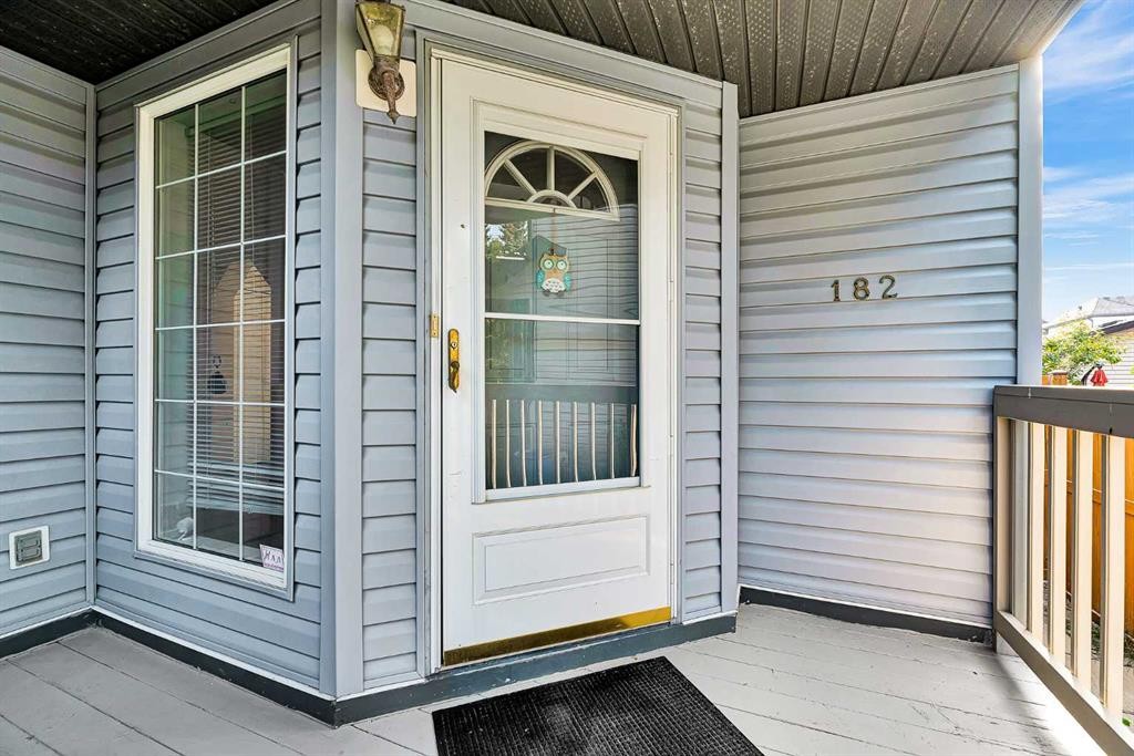 182 Citadel Bluff Close Nw, Calgary, AB