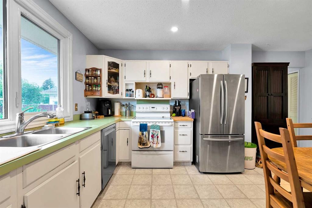 6547 Dalrymple Way Nw, Calgary, AB