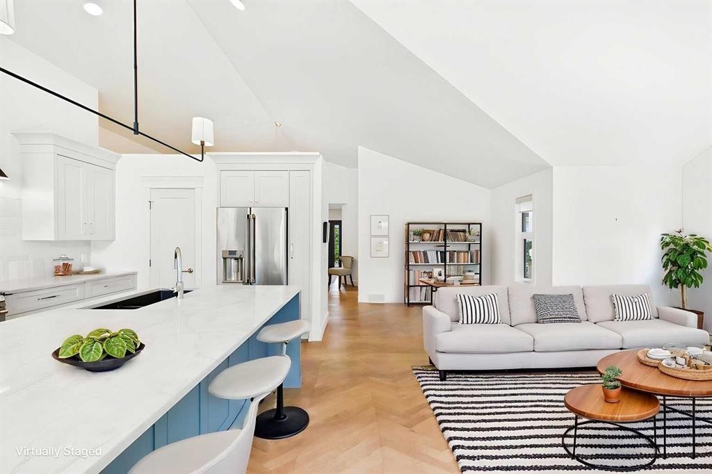 208 Harvest Lake Green Ne, Calgary, AB