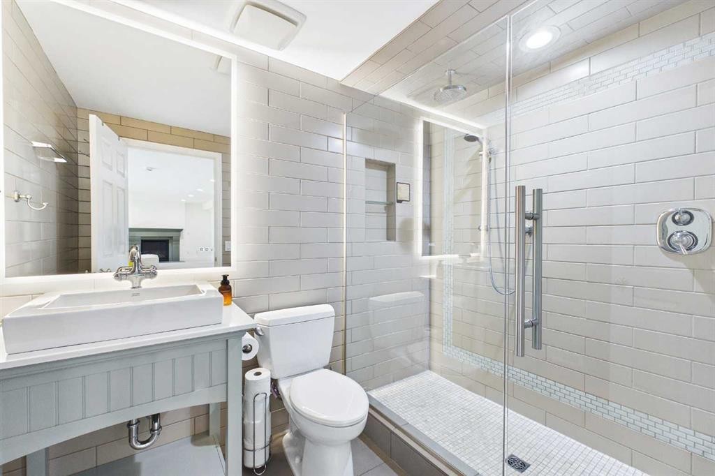 208 Harvest Lake Green Ne, Calgary, AB