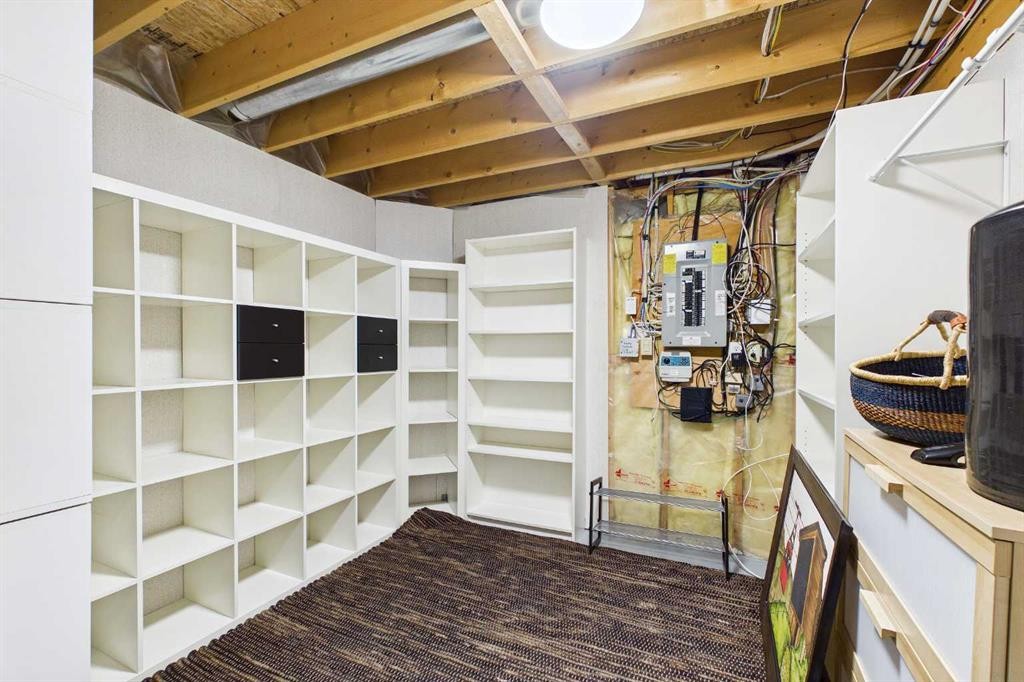 208 Harvest Lake Green Ne, Calgary, AB