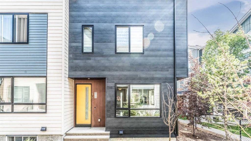 810 Redstone Crescent Ne, Calgary, AB