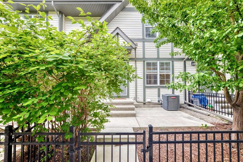 413 Cranford Court, Calgary, AB