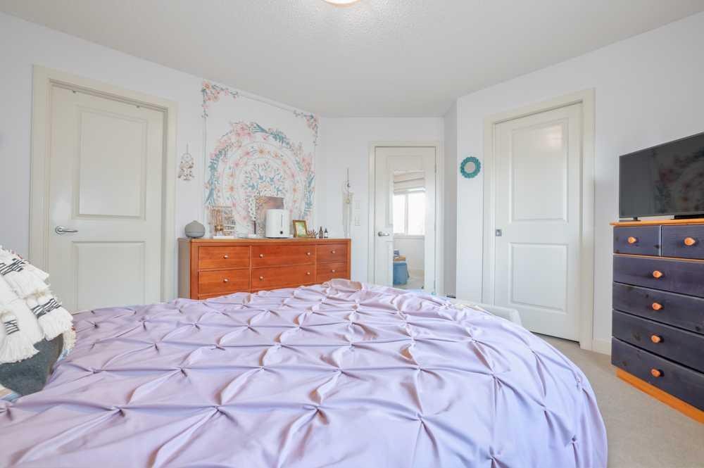 230 Auburn Bay Boulevard Se, Calgary, AB