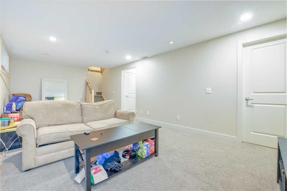 230 Auburn Bay Boulevard Se, Calgary, AB