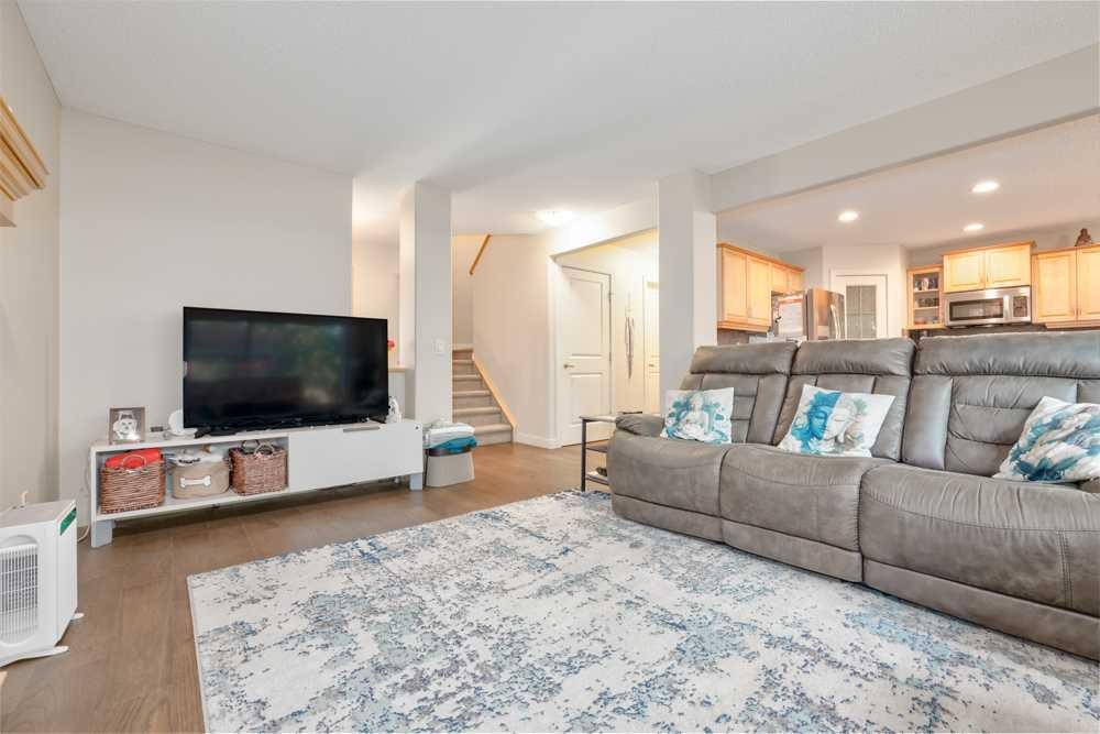 230 Auburn Bay Boulevard Se, Calgary, AB