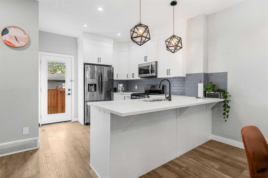 1925 19 Avenue Nw, Calgary, AB