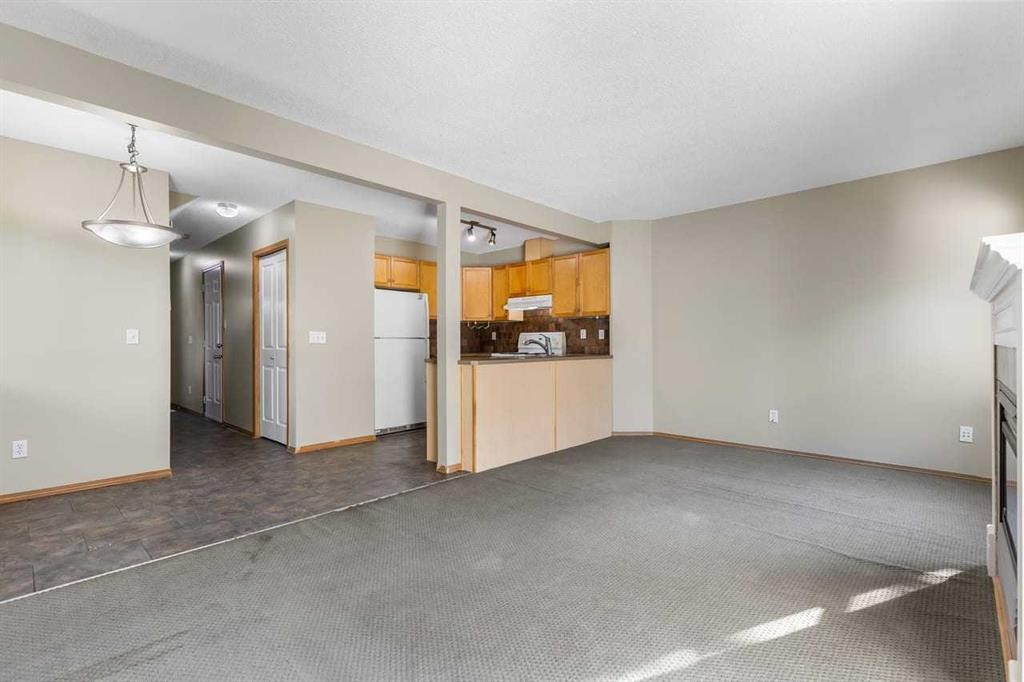 51 Eversyde Court Sw, Calgary, AB