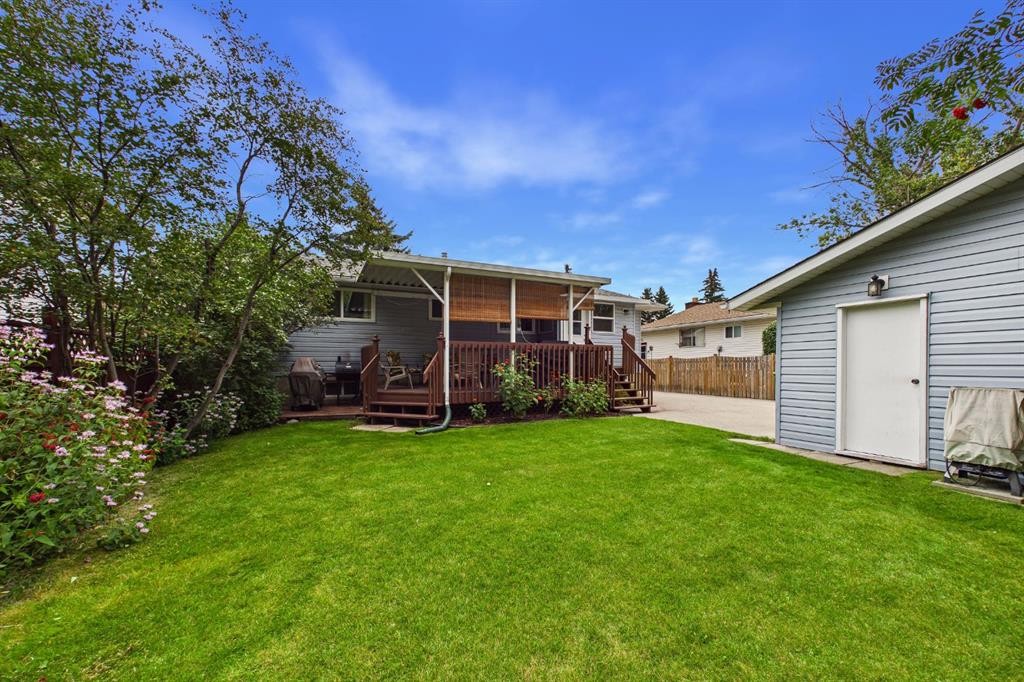 607 Cedarille Way Sw, Calgary, AB