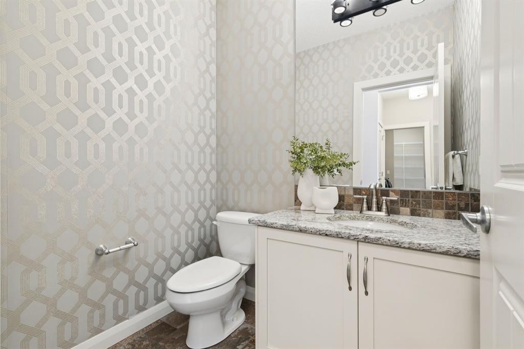 982 Evanston Drive Nw, Calgary, AB