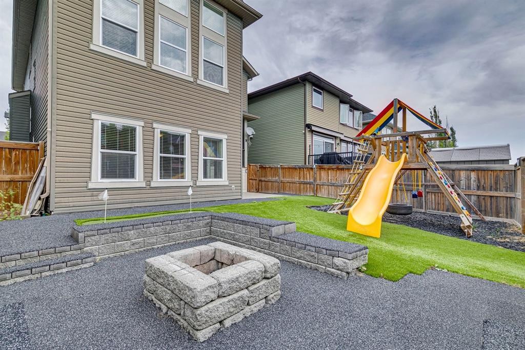982 Evanston Drive Nw, Calgary, AB