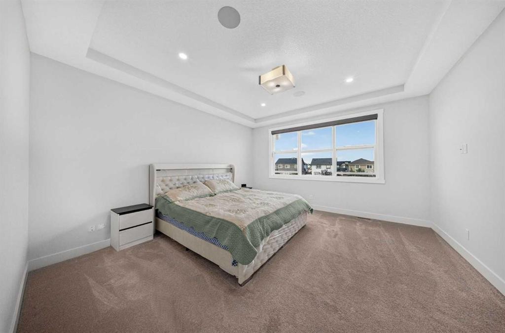 47 Waterford Heights, Chestermere, AB