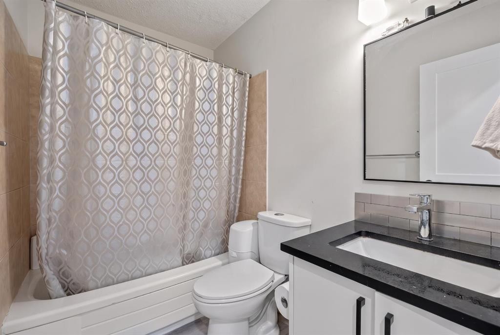 259 Manora Crescent Ne, Calgary, AB