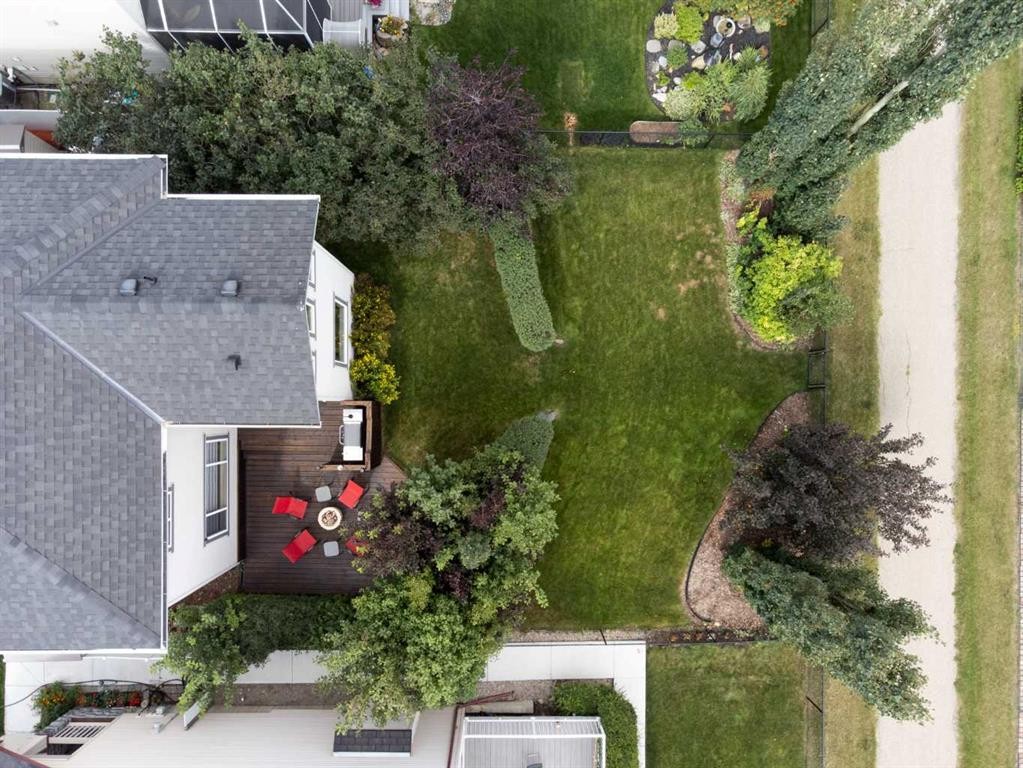 408 Rainbow Falls Way, Chestermere, AB