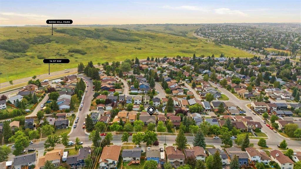 1387 Berkley Drive Nw, Calgary, AB